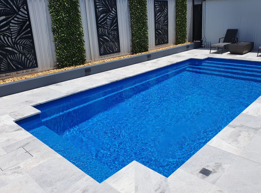 Classic Pool - Bora Bora 7.5m x 3.8m